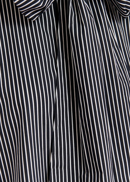 Chemise Lavallière Greta Black ESSENTIEL